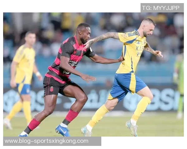 门将阿奇迪被罚下利雅得胜利通知热那亚暂停本托转会事宜 门将阿奇迪被罚下利雅得胜利通知热那亚暂停本托转会事宜